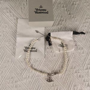 Vivienne Westwood Silver Safety Pin Pearl Necklace